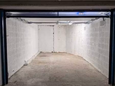 garage à louer  rue du beau site  1000 bruxelles