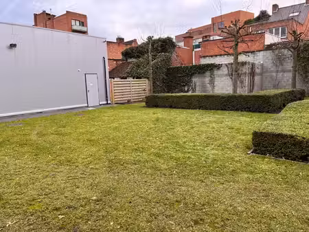 autostaanplaats te eeklo zilverstraat 11