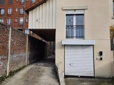 local d'activité 126 m²