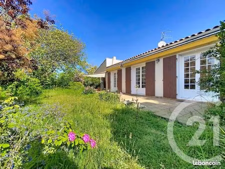 villa 6 pièces 157 m²