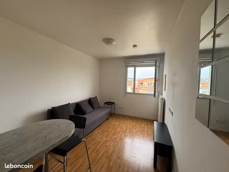 studio meublé