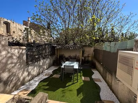 maison de village 110 m2 rénovée avec extérieurs – meynes
