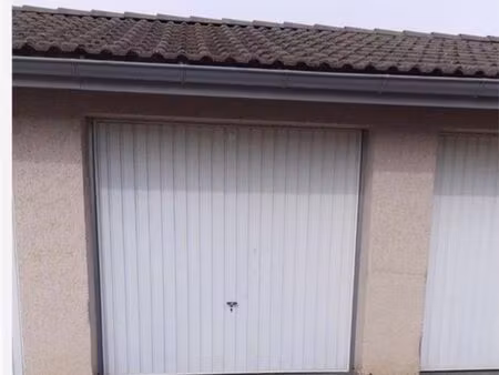 box à louer dans résidence sécurisée