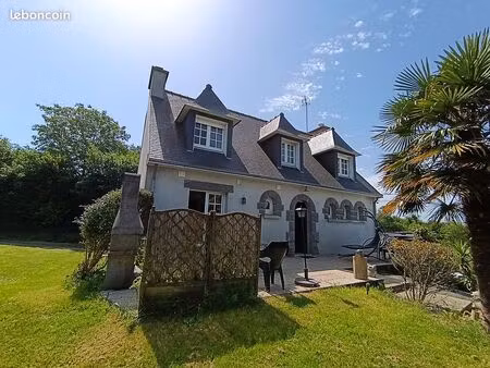 opportunité maison à ergué gabéric  commerces  écoles  transports à quelques pas