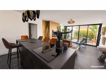 maison 4 pièces 93 m²