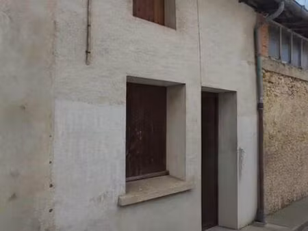 maison de village 1 pièce 35 m²