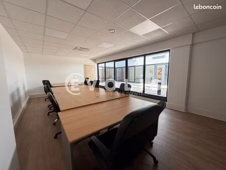 bureau 45 m²
