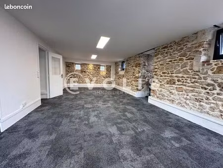 bureaux 95 m²