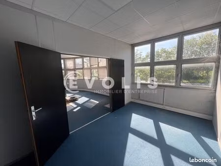 bureaux 95 m²