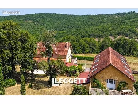 maison 8 pièces 173 m²