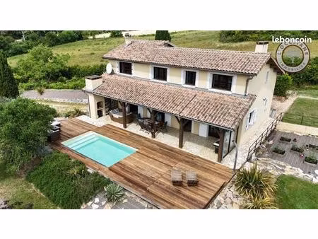 maison 6 pièces 169 m²