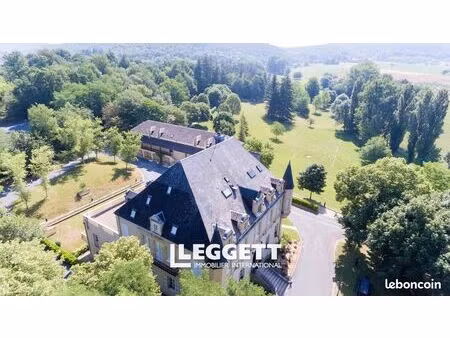 château 2 350 m² montignac lascaux