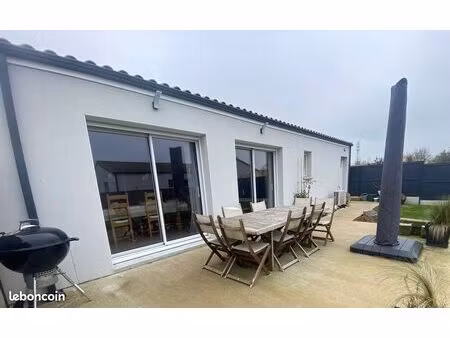 villa 4 pièces 88 m²