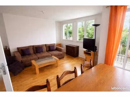 appartement t3 meublé 64 m² – centre bergerac – parking + cave