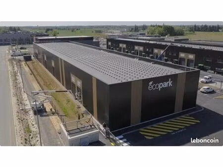 local d'activité 290 m²