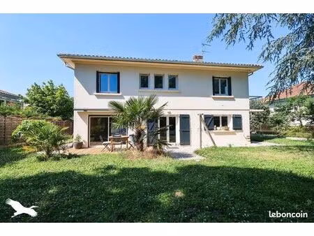 maison de ville 5 pièces 132 m²