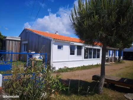bien rare sur oléron maison + hangar attenant + grand terrain