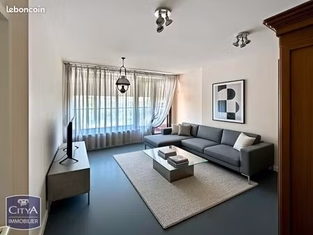 appartement 4 pièces 80 m²
