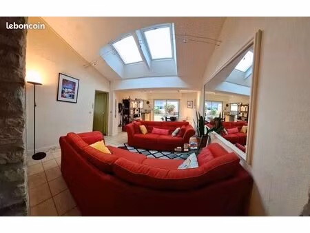 maison d’artiste 157 m² + dépendance professionnelle à concarneau – 20 min à pied de la me
