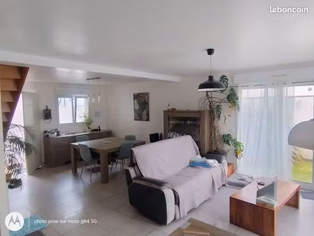 maison proche de toutes les commodités