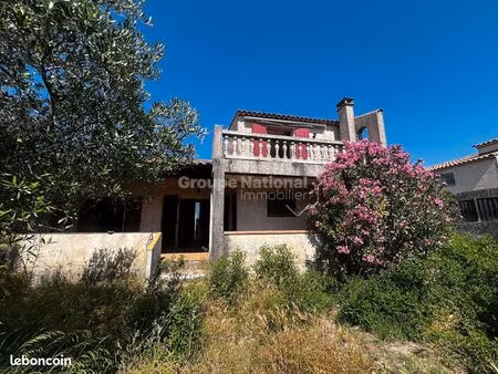 villa 5 pièces 148 m²