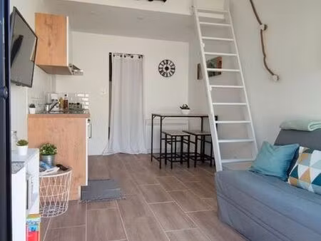 studio à louer pour septembre - juin