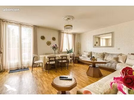 appartement 5 pièces 96 m²