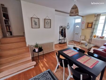 maison avec cour - 53m2