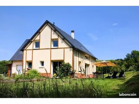 grande maison familiale meublée à louer