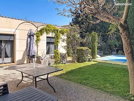villa 4 pièces 111 m²