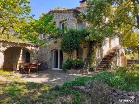 maison en pierre sur 3 5 hectares de châtaigniers cévennes