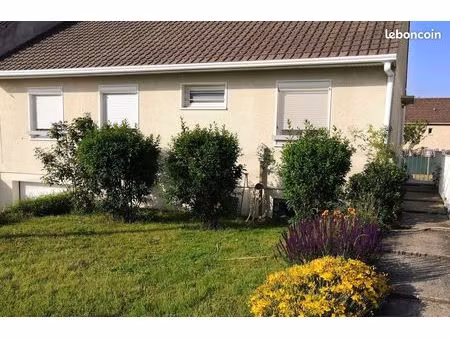 maison 5 pièces  3 chambres