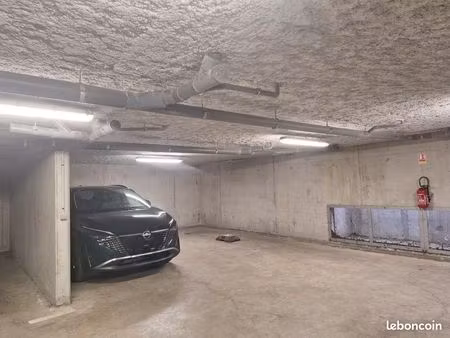 parking garage toulouse saint-michel