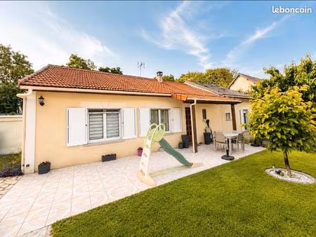 maison 4 pièces 73 m²