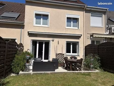 maison 7 pièces 115 m²