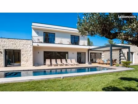 mazet 5 pièces 125 m²