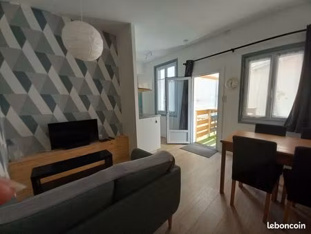 loue t2 meublé rochefort