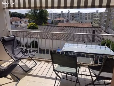 location studio étudiant avec parking