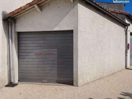garage a louer saintes centre ville