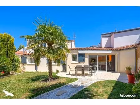 maison 5 pièces 143 m²