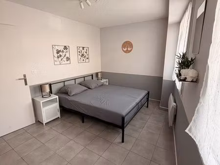 bagnols-sur-ceze – proche centre ville – location meublée appartement t2
