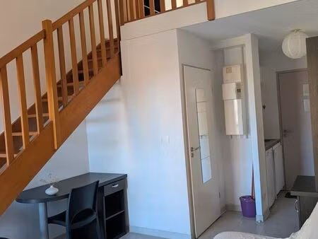 appartement t2 duplex nîmes dans résidence calme et sécurisée