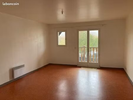grand studio 32 m²