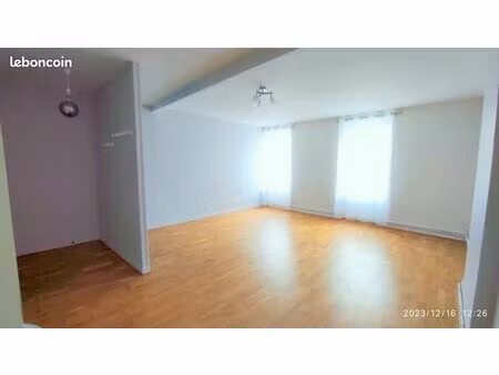appartement 55m² 2 pièces cv rochefort