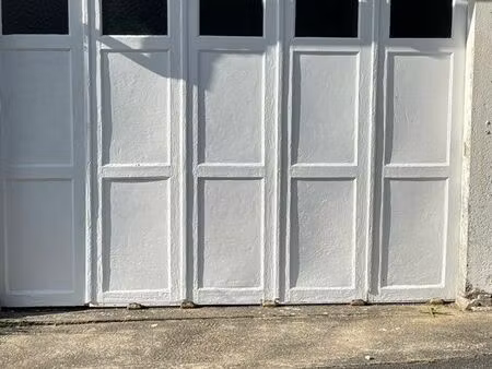 garage / box à louer quartier du haras