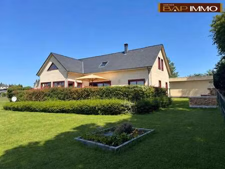 vente maison à lisieux (14100) : à vendre / 192m² lisieux