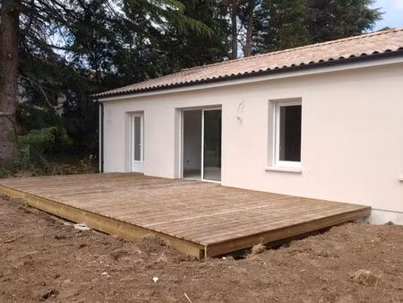 maison 3 chambre
