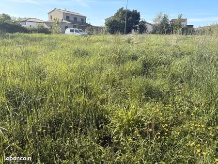 terrain 390 m² gragnague