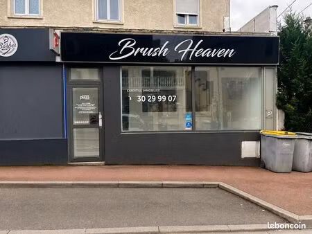 local commercial 77 m²