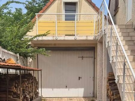 studio meublé dans un quartier résidentiel calme du 95